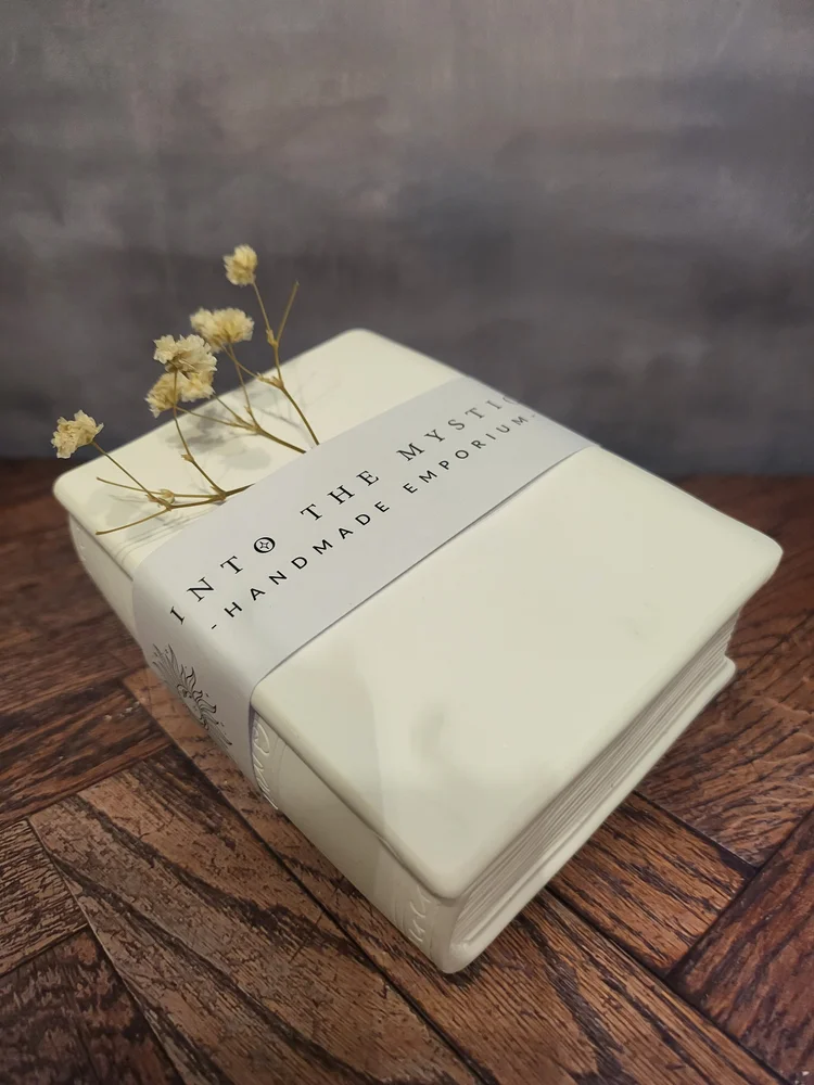 Book Trinket With Lid