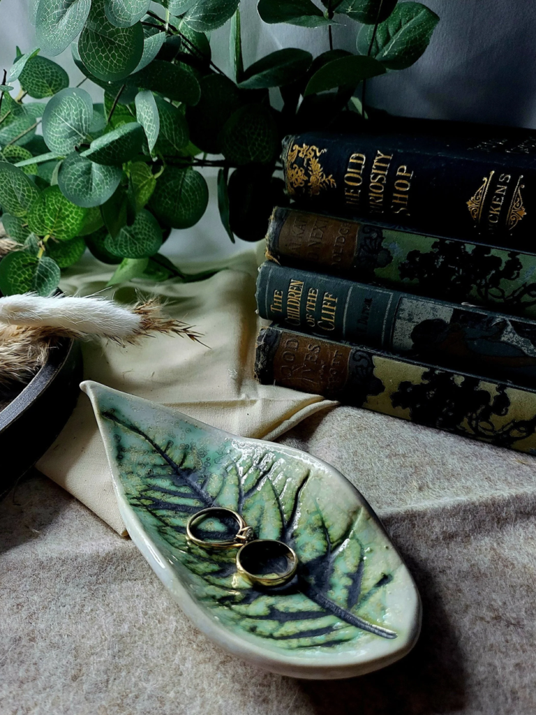 leaf trinket dish