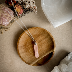 rose quartz necklace